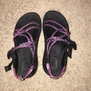 Pink and navy Chacos- size 4 in kids= 6 in women’s